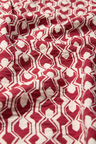 Women - V-neck blouse - patterned - red / beige