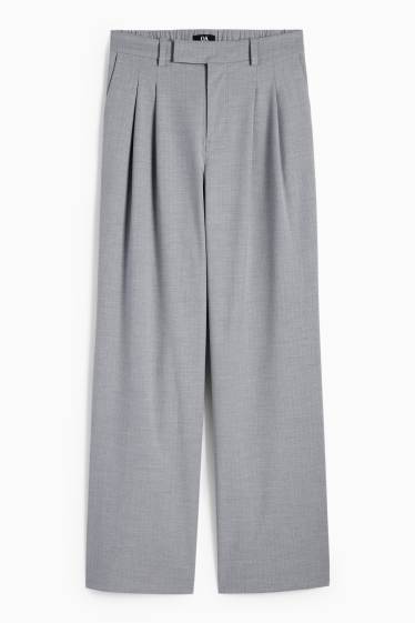 Femei - Pantaloni office - talie medie - relaxed fit - dungi fine - gri