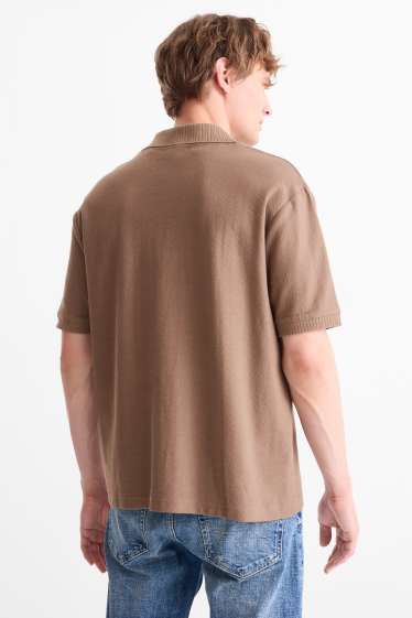 Bărbați - Tricou polo tricotat - regular fit - maro