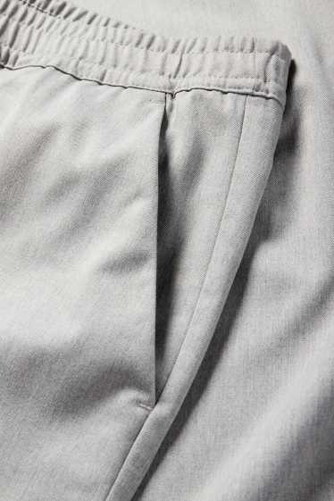 Bărbați - Chino - tapered fit - gri deschis