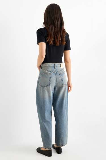 Femei - Barrel jeans - talie înaltă - denim-albastru deschis