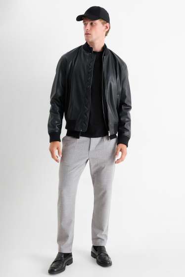Bărbați - Chino - tapered fit - în carouri - gri deschis