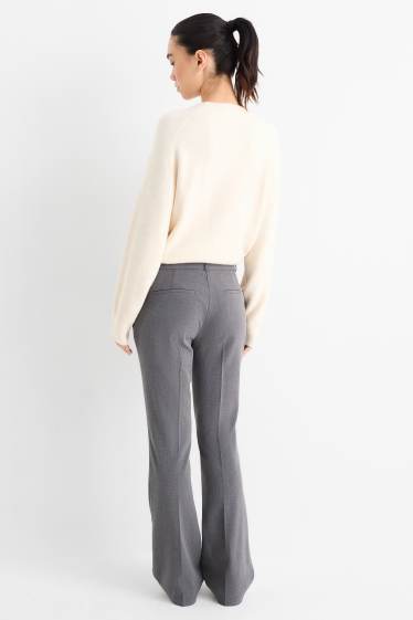 Femei - Pantaloni de stofă - talie medie - evazați - gri închis