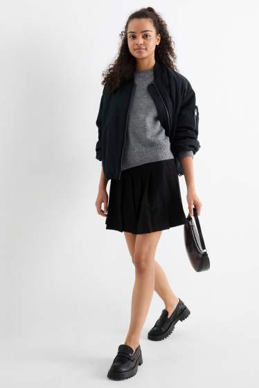 Femei - Fustă-pantalon scurtă - negru