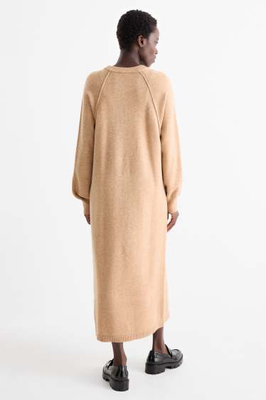 Femei - Rochie din tricot - straight fit - bej