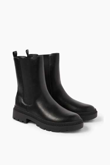 Femei - Ghete Chelsea - imitație de piele - negru