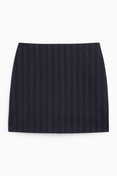 Femei - Fustă-pantalon scurtă - dungi fine - albastru închis
