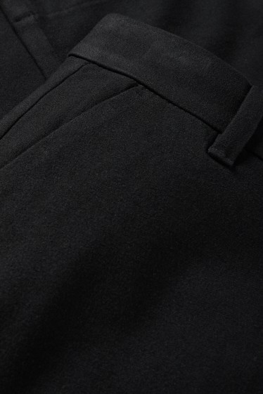 Bărbați - Chino - tapered fit - negru