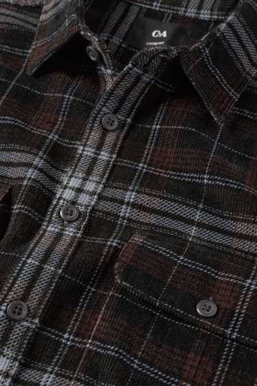 Bărbați - Cămașă din catifea reiată - loose fit - guler Kent - în carouri - negru