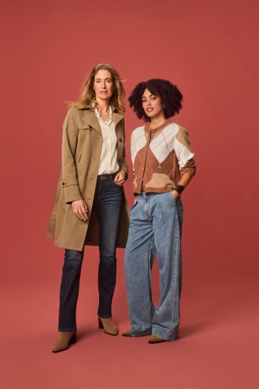 Dámské - Pletený kardigan - kostkovaný - béžová