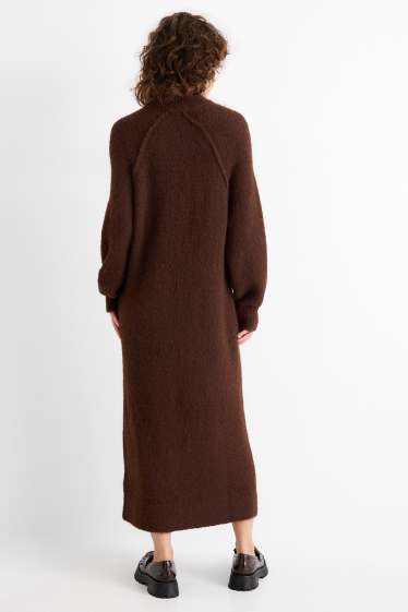 Femei - Rochie din tricot - straight fit - maro închis