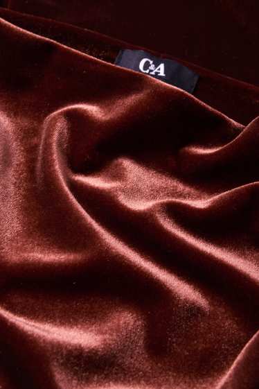Femei - Rochie bodycon din catifea - arămiu