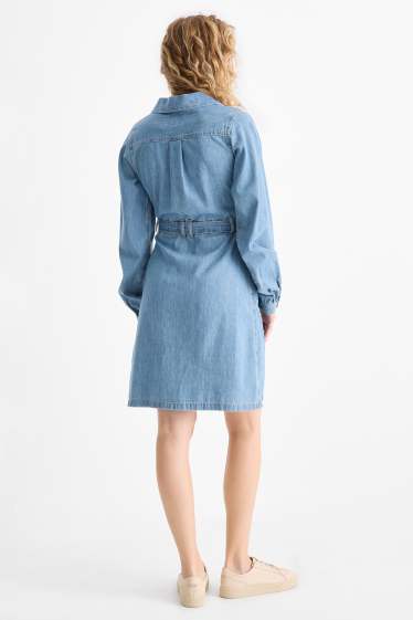 Femei - Rochie tip bluză din denim - denim-albastru