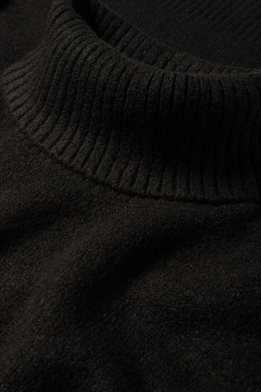 Femei - Rochie din tricot - negru