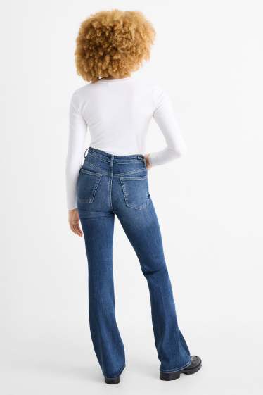 Femei - Flared jeans - talie înaltă - LYCRA® - denim-albastru