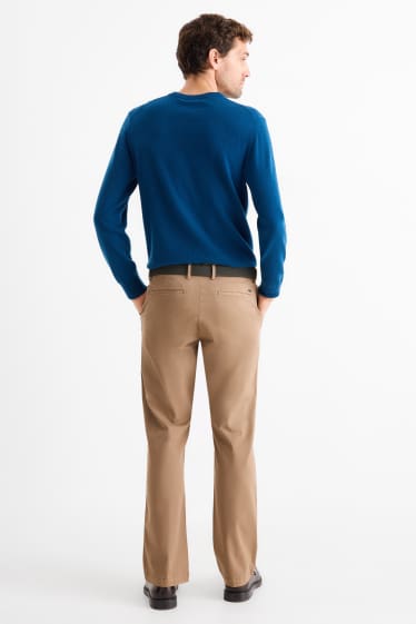 Bărbați - Chino cu curea - regular fit - bej