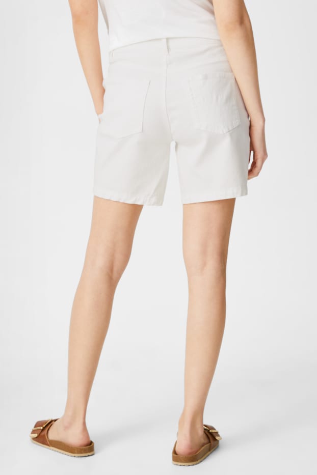 Femei - Jeans gravide - pantaloni scurți denim - alb