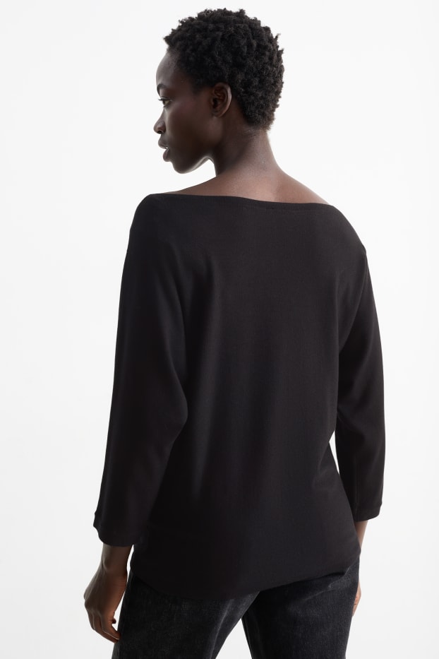 Femei - Pulover din tricot fin - negru