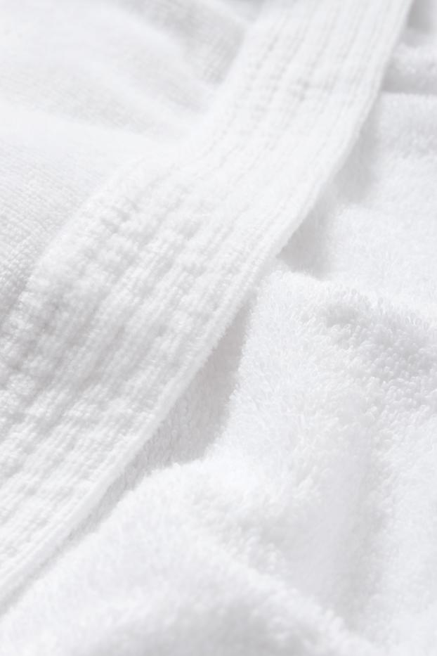 Femei - Halat de baie din tricot plușat, cu glugă - alb