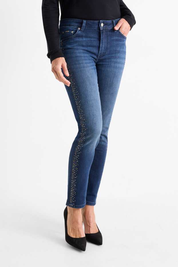 Femei - Slim jeans cu ștrasuri - talie medie - denim-albastru