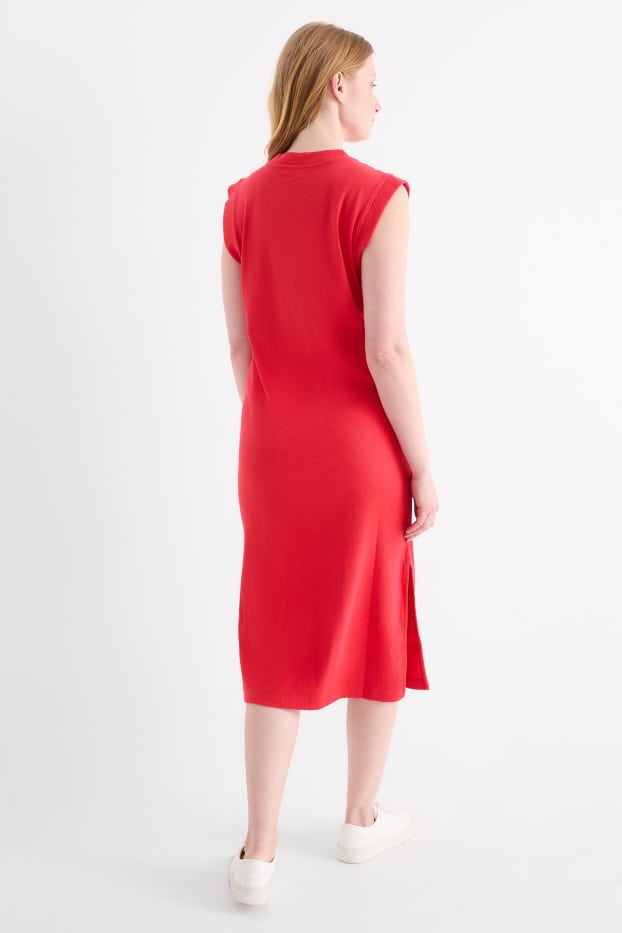 Femei - Rochie-tricou - reiată - roșu