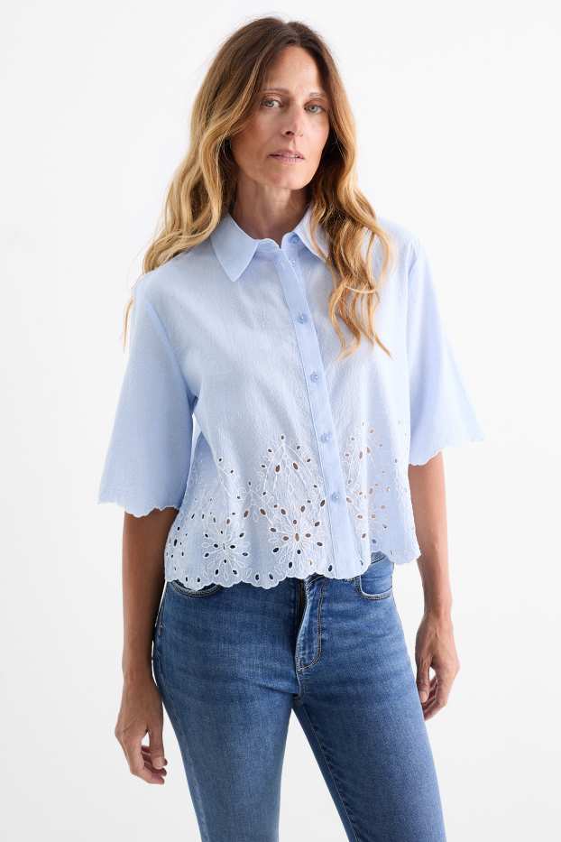 Dames - Blouse - Broderie Anglaise - lichtblauw