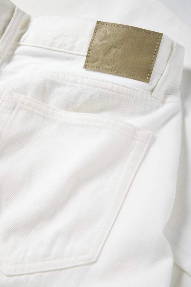 Bărbați - Relaxed jeans - alb