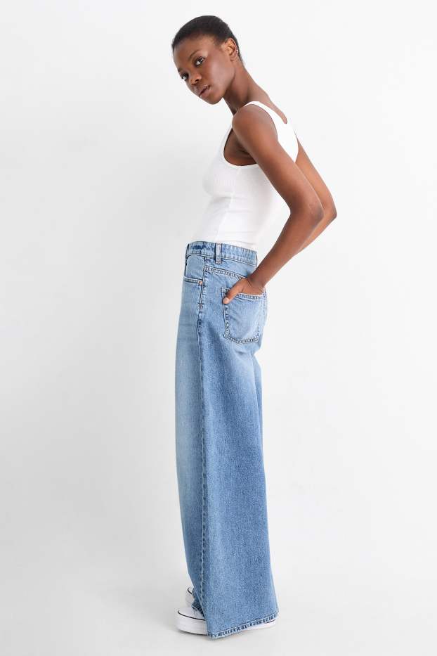 Femei - Wide leg jeans - talie joasă - denim-albastru