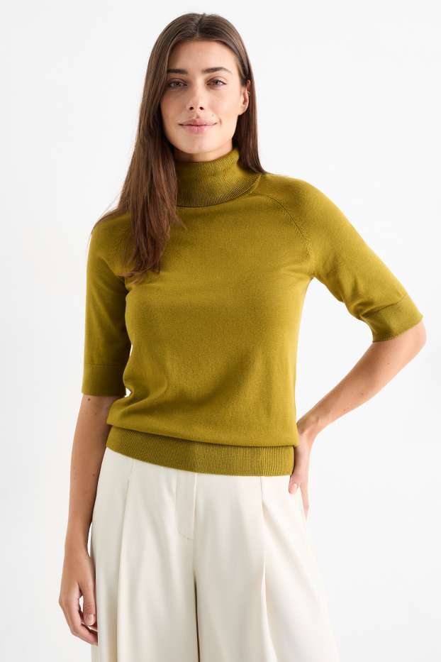 Femei - Pulover cu guler rulat - mânecă scurtă - verde