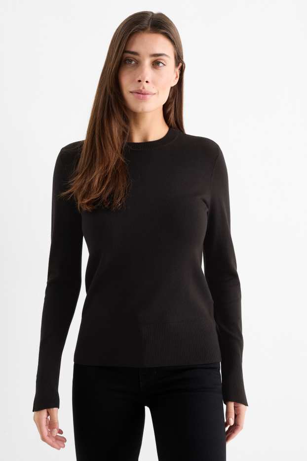 Femei - Pulover din tricot fin - negru