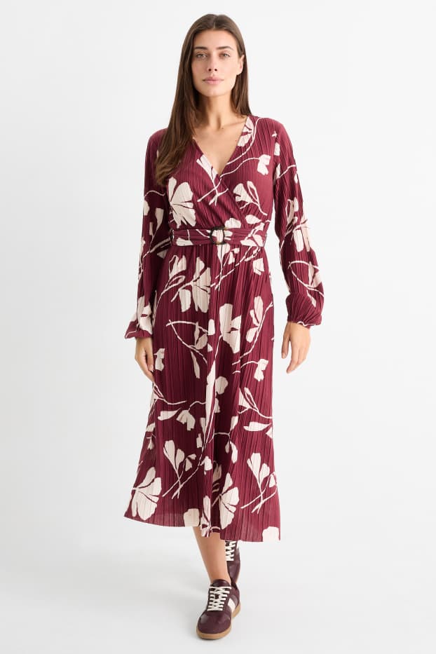 Femei - Rochie petrecută plisată cu curea - cu flori - bordo