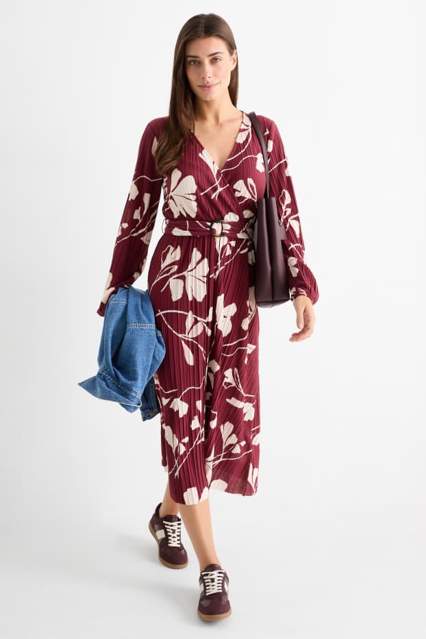 Femei - Rochie petrecută plisată cu curea - cu flori - bordo
