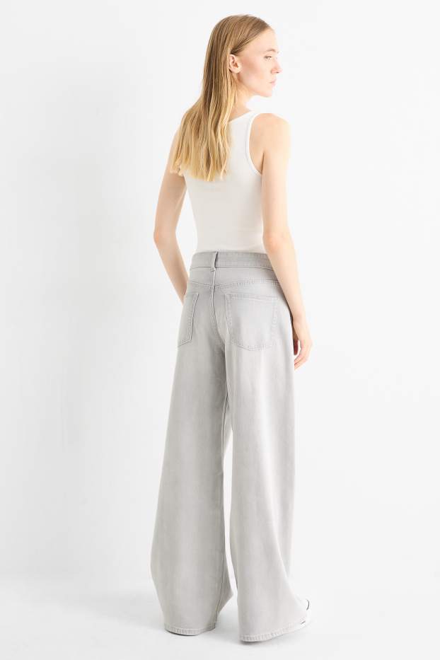 Femei - Wide leg jeans - talie joasă - denim-gri deschis