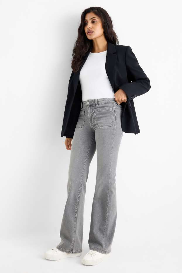 Femei - Flared jeans - talie medie - denim-gri