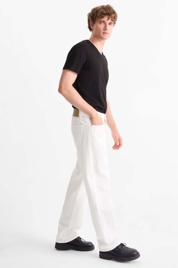 Bărbați - Relaxed jeans - alb