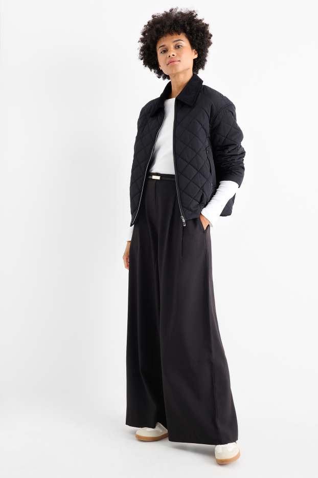 Damen - Stoffhose mit Gürtel - High Waist - Wide Leg - schwarz