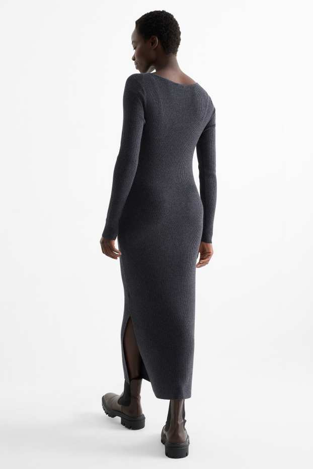 Femei - Rochie bodycon - reiată - gri închis