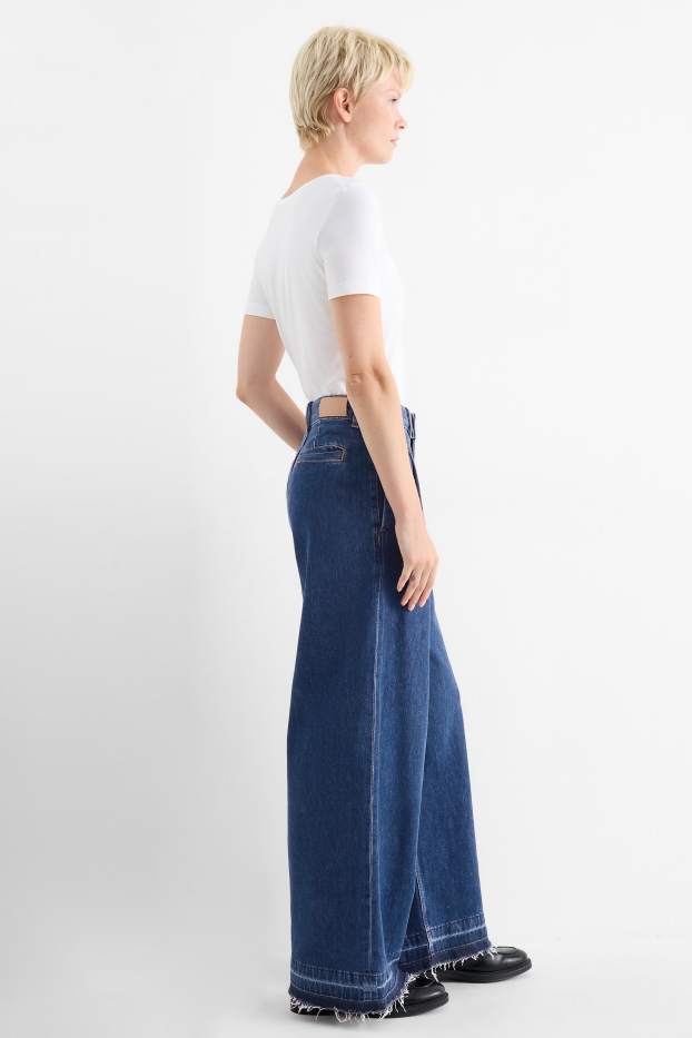 Femei - Wide leg jeans - talie medie - denim-albastru