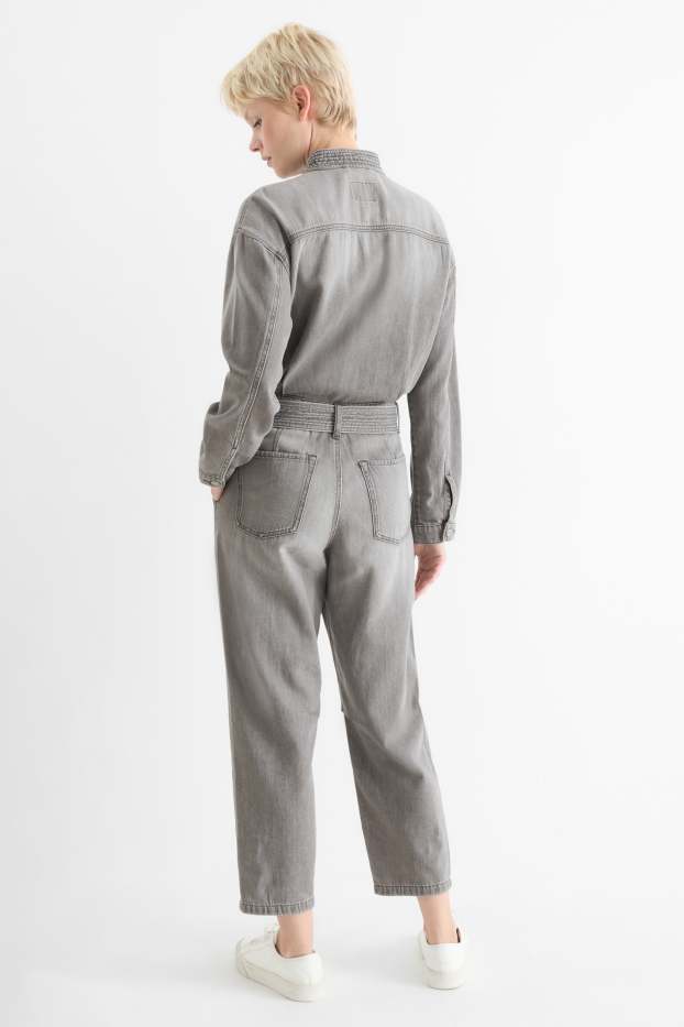 Femei - Salopetă din denim cu curea - denim-gri deschis