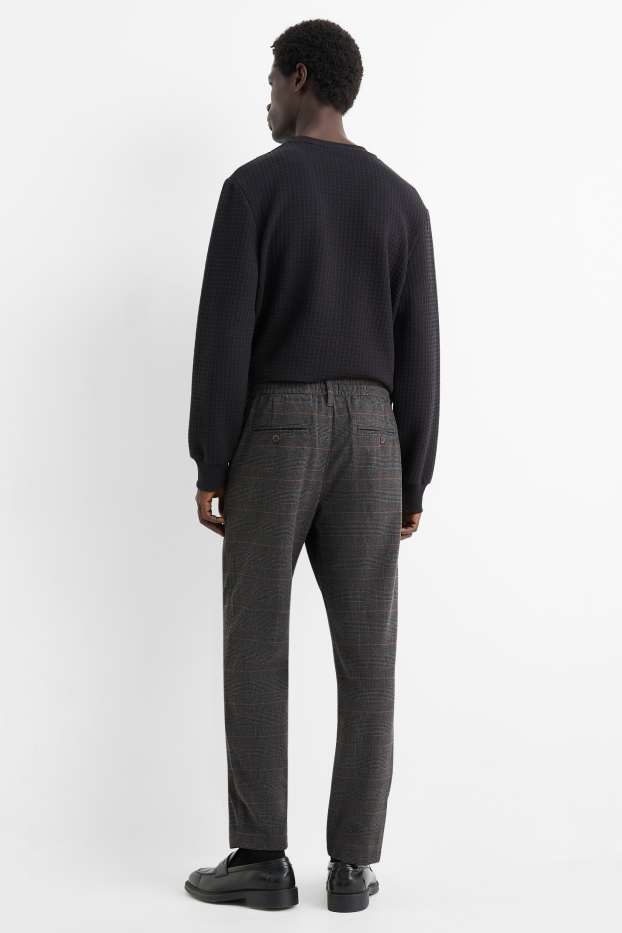 Bărbați - Chino - tapered fit - în carouri - gri închis