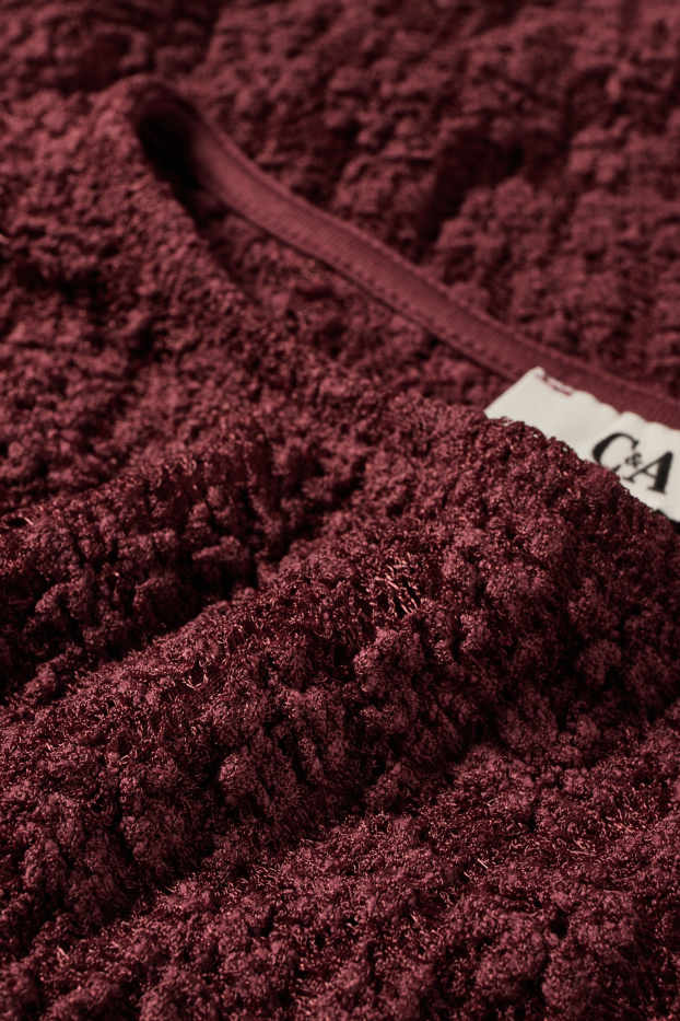 Femei - Tricou crop cu mânecă lungă și dantelă - slim fit - bordo