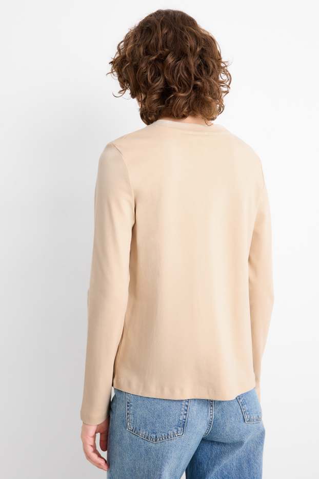 Femei - Tricou cu mânecă lungă - bej deschis