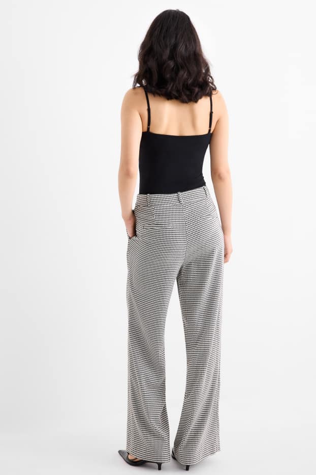 Femei - Pantaloni office - talie înaltă - loose fit - în carouri - negru / alb
