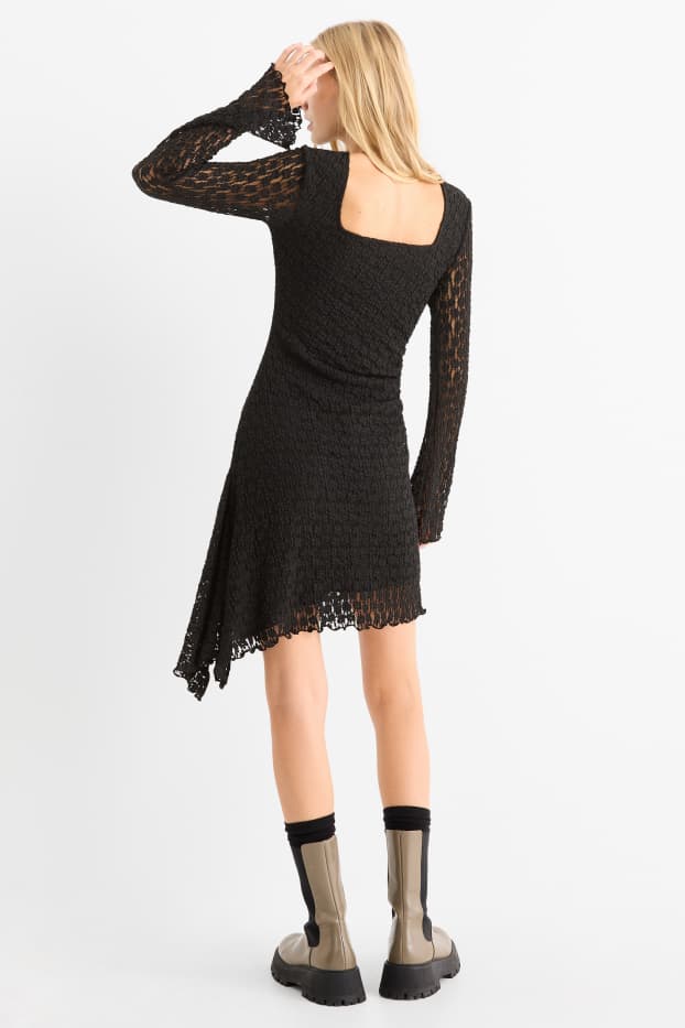 Femei - Rochie cu dantelă - negru