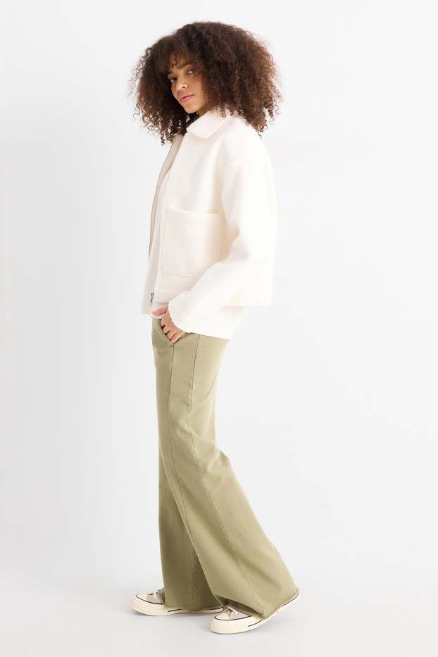 Femei - Pantaloni de trening - verde deschis
