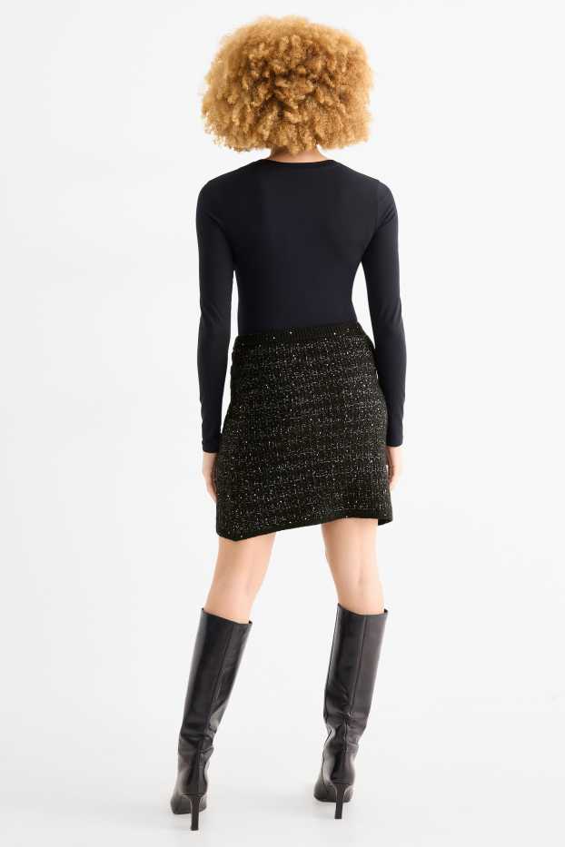 Dámské - Buklé minisukně - strukturovaná - černá