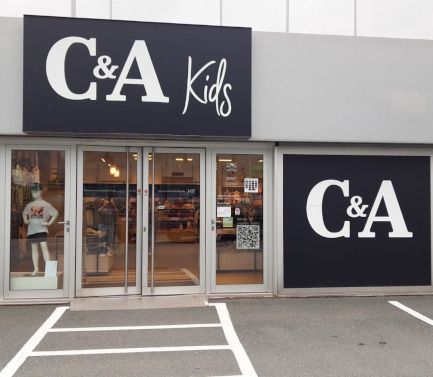 C&A Store St. Johann/T. Salzburger Strasse KIDS