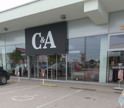 C&A Store Tumeltsham Hannesgrub Nord