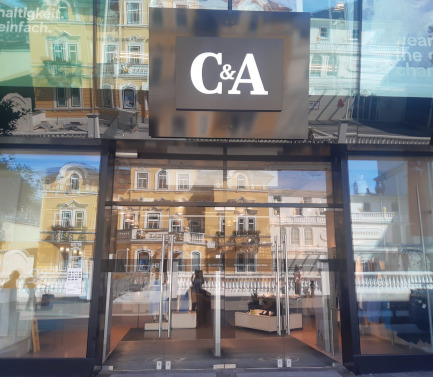 C&A Store Woergl Bahnhofstrasse